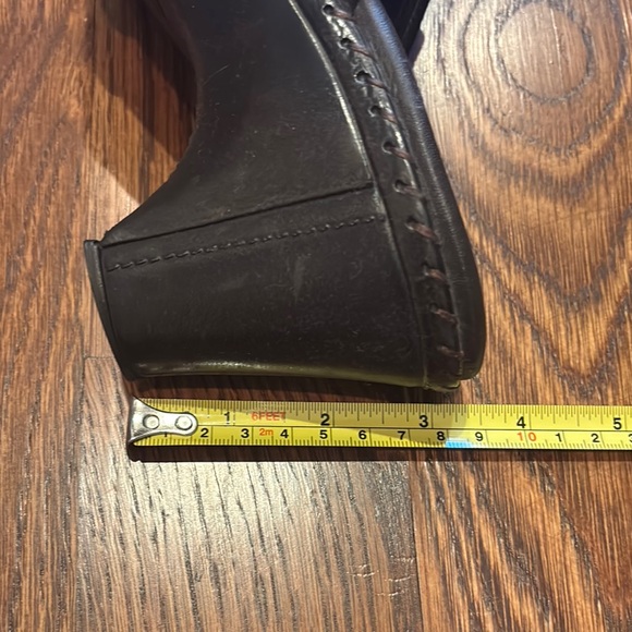 Brown leather and suede clogs - Picture 6 of 9